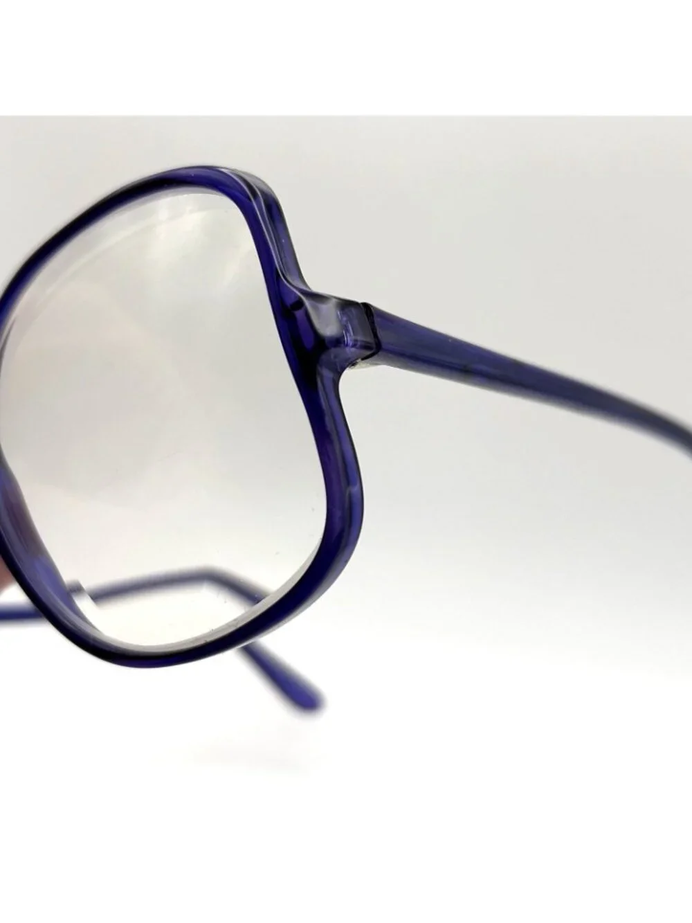 VTG Tura 632 Eyeglass Frames Over Large Transparent Israel Blue/Purple 63-17-137